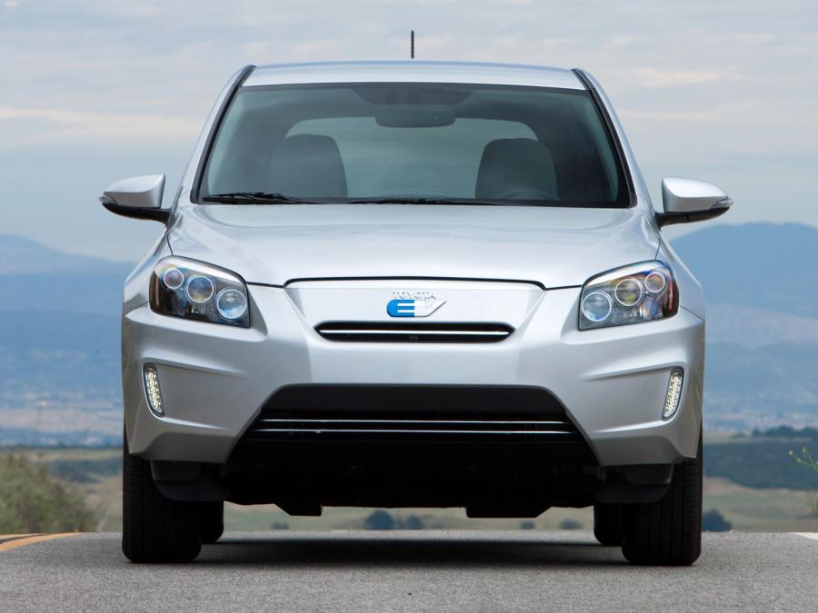  Toyota RAV4 EV 2012 года  (фото 22 из 107)